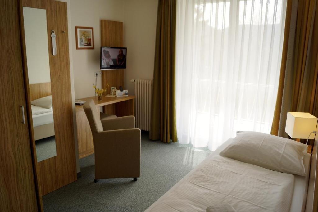 Akzent Hotel Am Burgholz Табарц Экстерьер фото