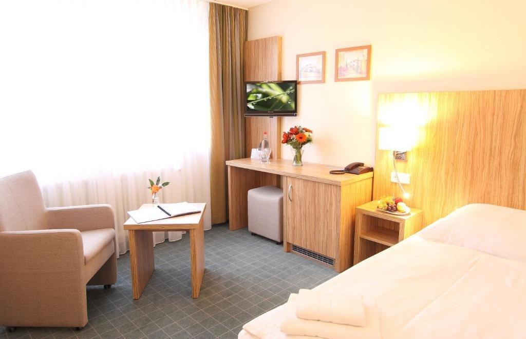 Akzent Hotel Am Burgholz Табарц Экстерьер фото