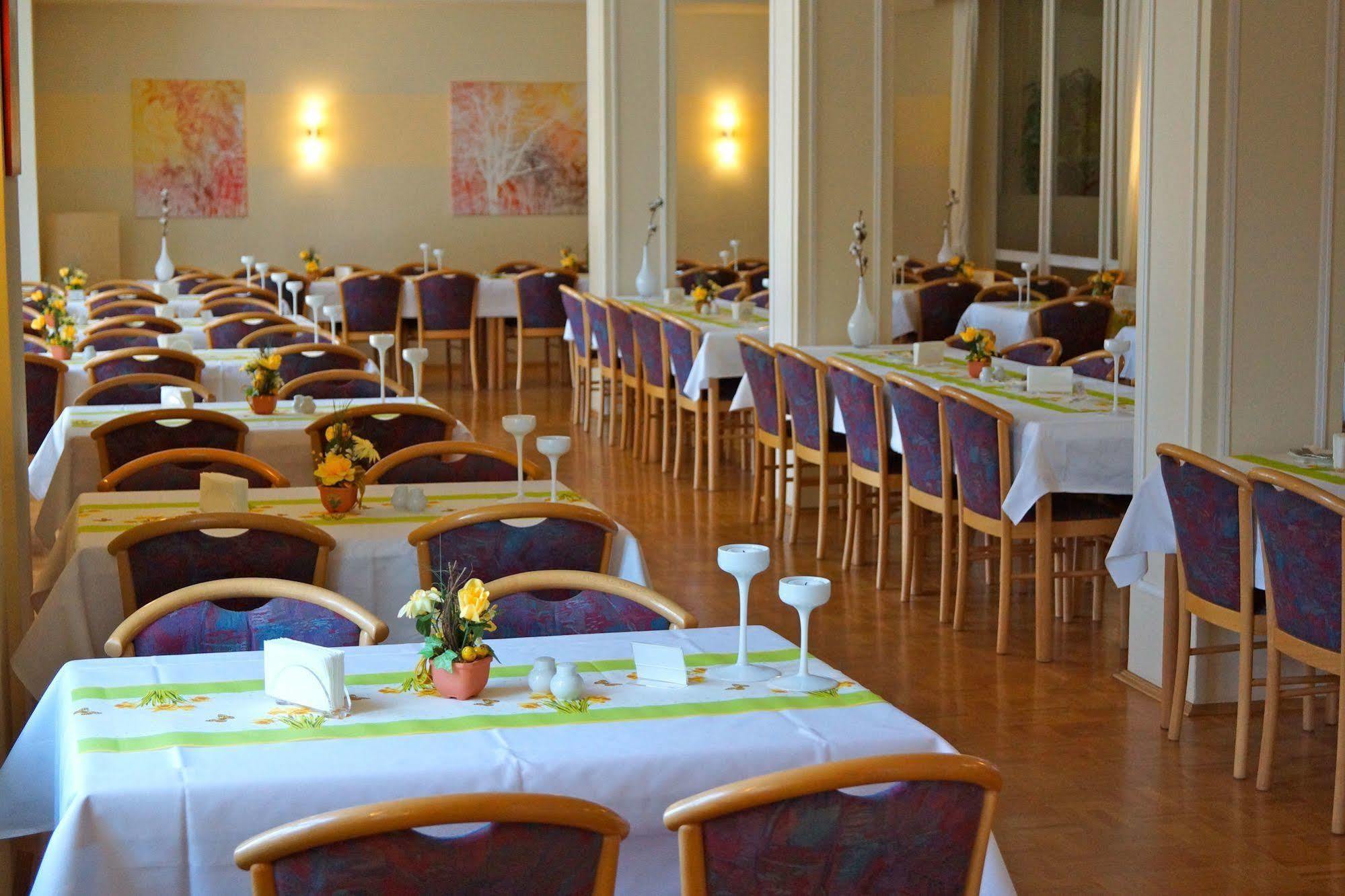 Akzent Hotel Am Burgholz Табарц Экстерьер фото